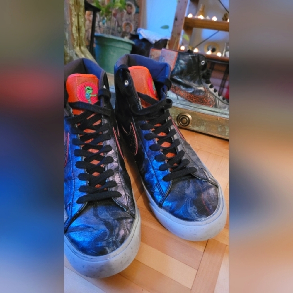 Nike blazer mids area 72 size 12